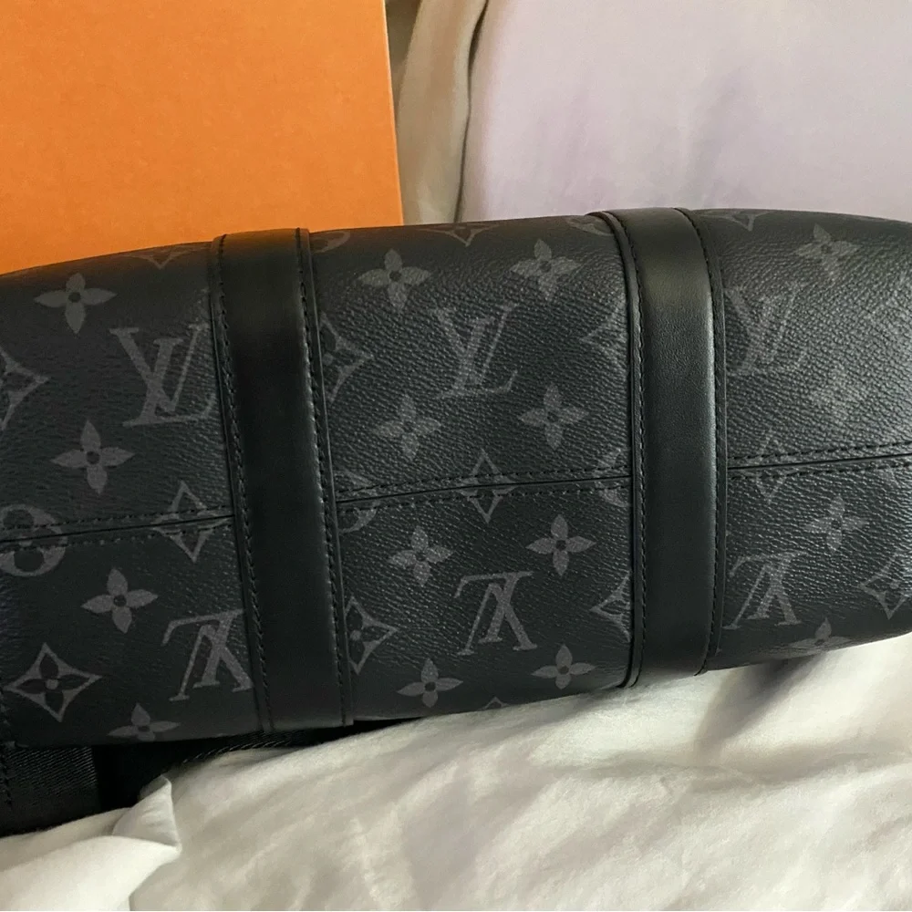 Louis Vuitton City Keepall Monogram Eclipse - Picture 7 of 10
